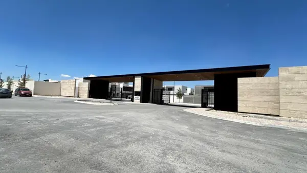 Casa en venta en Privanzas del Campestre, Arteaga — foto 3 de 8