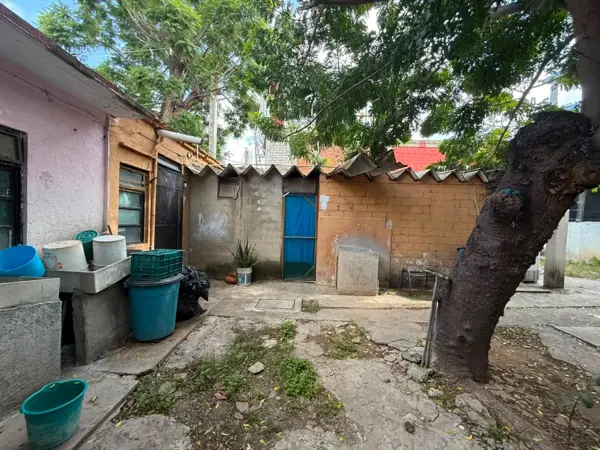 MACROTERRENO COMERCIAL Y RESIDENCIAL CON RENTAS