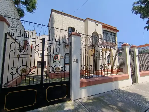 Casa en venta en Claveria, Azcapotzalco — foto 2 de 40