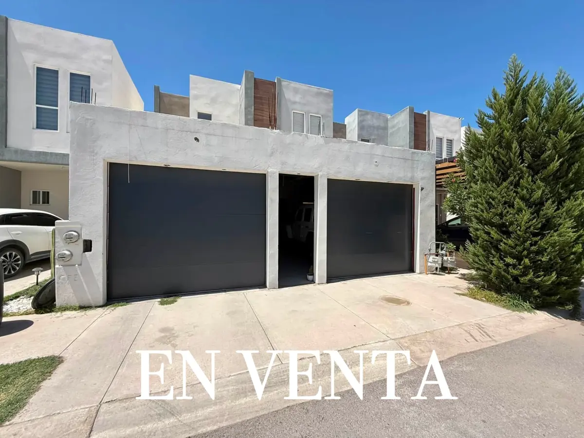 Casa en venta en Belisa Residencial, Juárez — foto 1 de 33