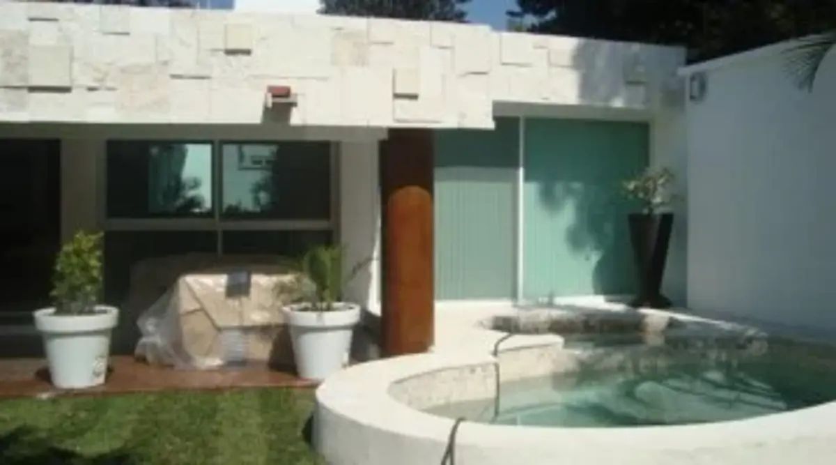 Casa en venta en Lomas de la Selva, Cuernavaca — foto 1 de 25