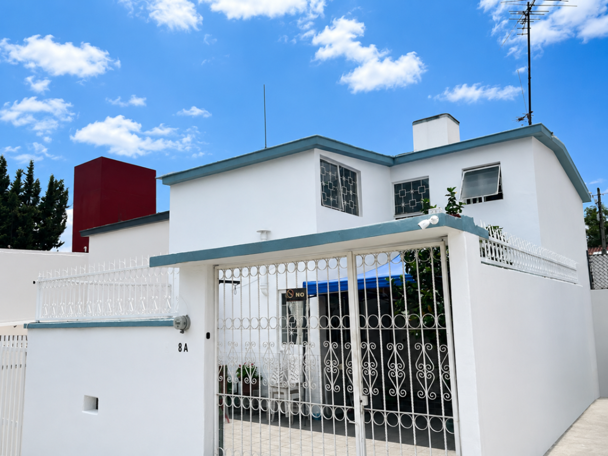 Casa en venta en Ciudad Satelite, Naucalpan de Juárez — foto 1 de 3