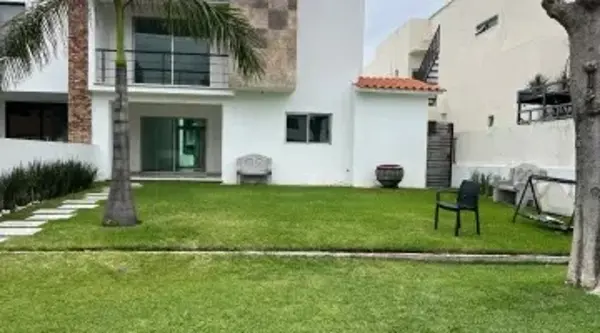 Casa en venta en Centro Jiutepec, Jiutepec — foto 2 de 28