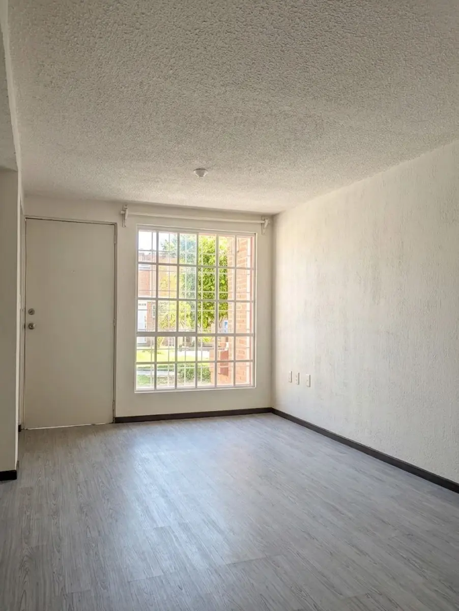 Casa en venta en Villas de la Laguna, Zumpango — foto 1 de 13