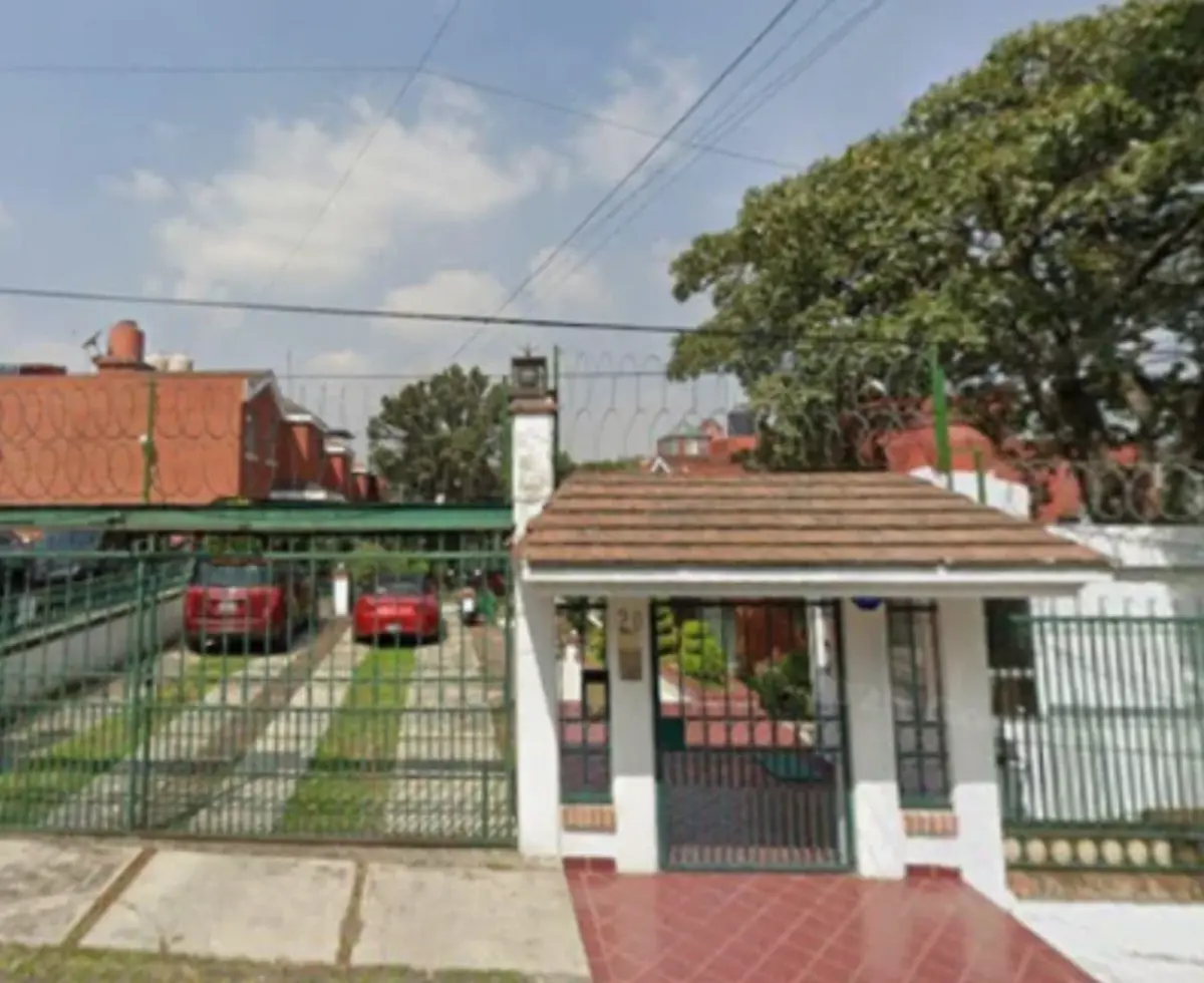 Casa en venta en Tlalpan, Tlalpan — foto 1 de 8