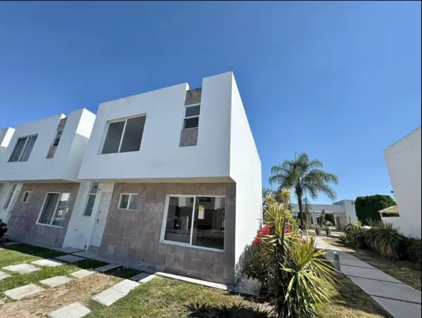 Casa en venta en Paseos del Bosque, Corregidora, Querétaro