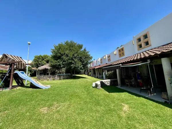 Casa en venta en Oaxtepec Centro, Yautepec — foto 2 de 15