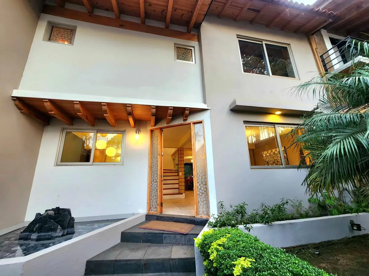 Casa en renta en Avandaro, Valle de Bravo — foto 1 de 43