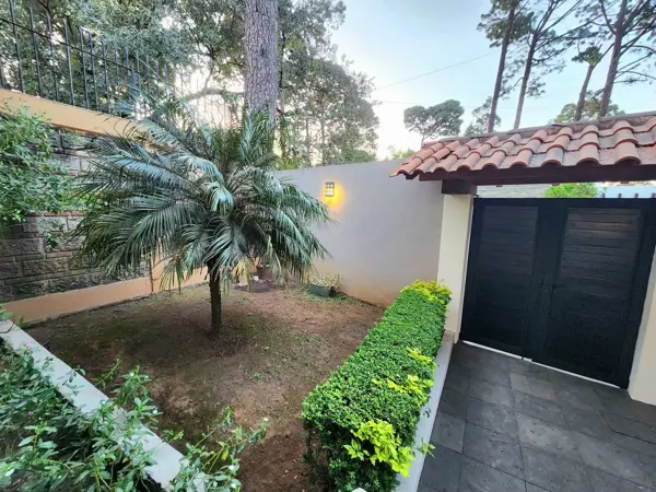 Casa en renta en Avandaro, Valle de Bravo — foto 3 de 43