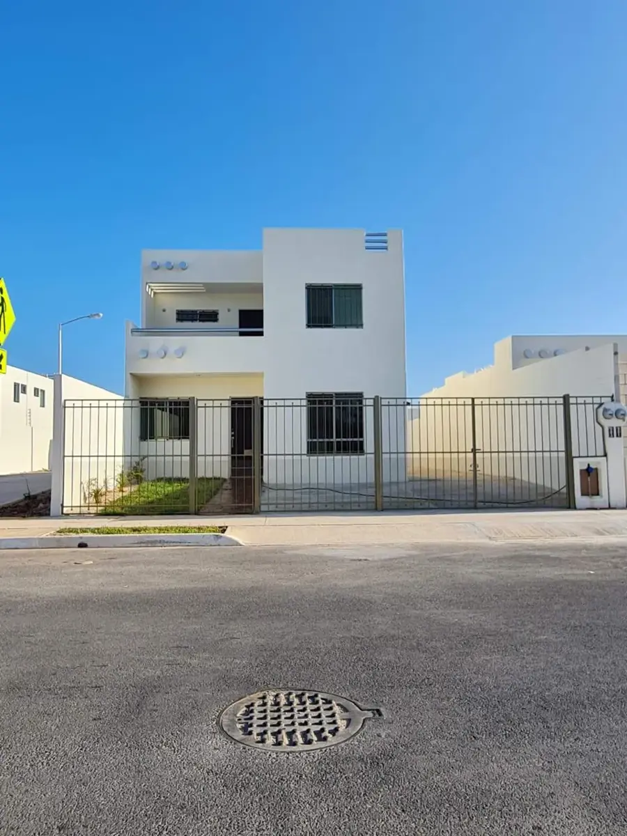 Casa en renta en Las Américas, Mérida — foto 1 de 10