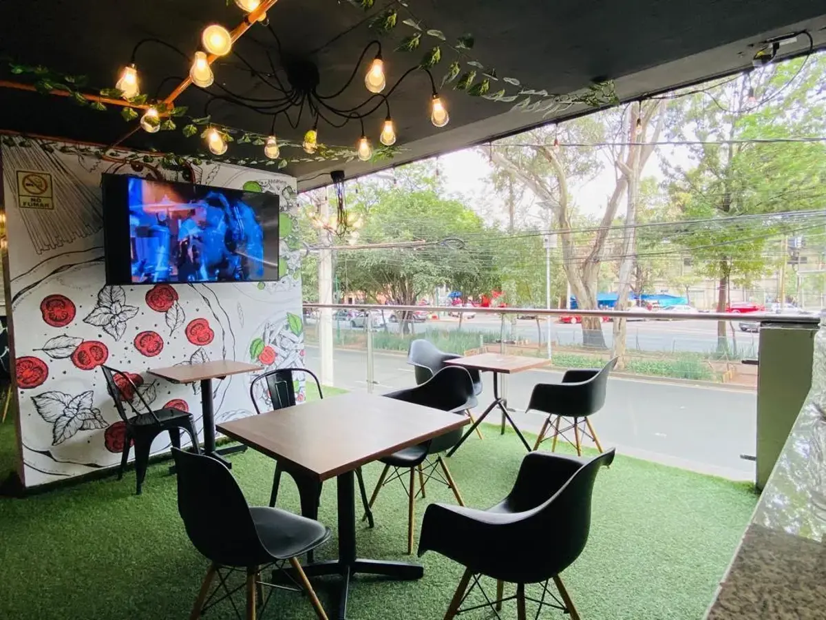 Local en renta en Parque San Andres, Coyoacán — foto 1 de 8