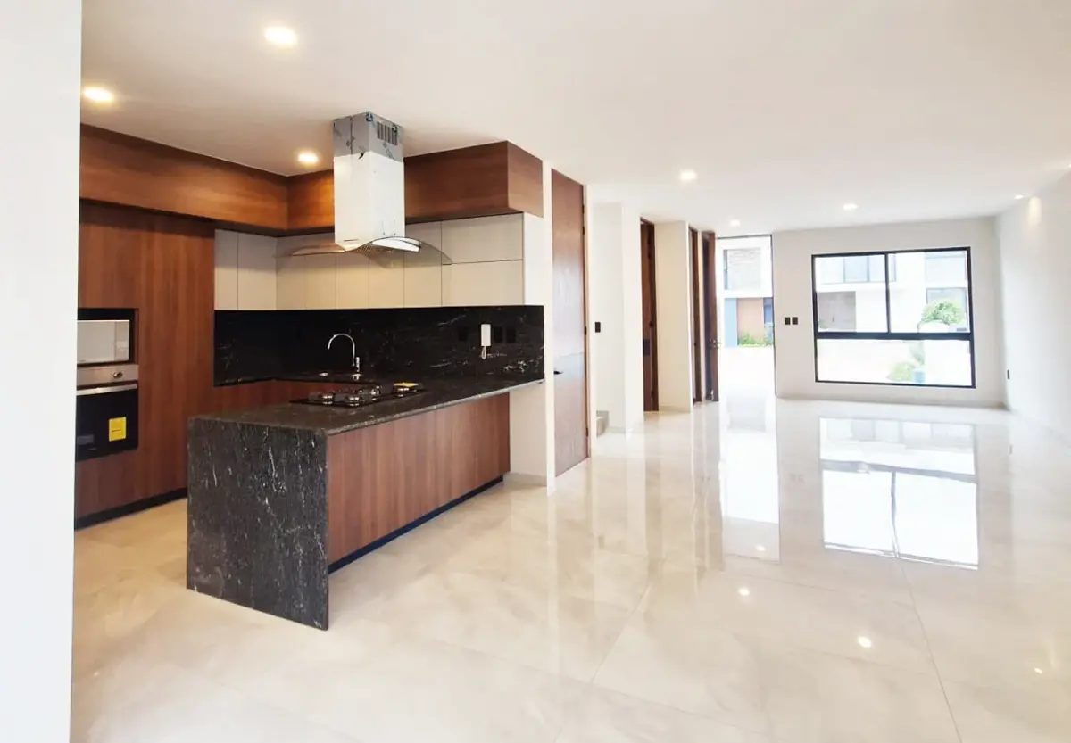 Casa en venta en Bosque Monarca, Morelia — foto 1 de 19