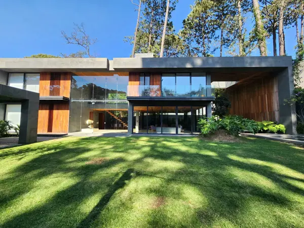 Casa en venta en Avandaro, Valle de Bravo — foto 3 de 33
