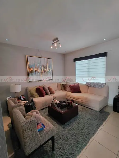 Casa en renta en Residencial de la Sierra, Monterrey — foto 2 de 13