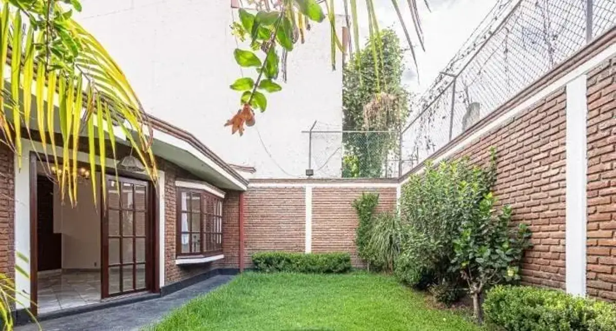 Casa en renta en Residencial Chimali, Tlalpan