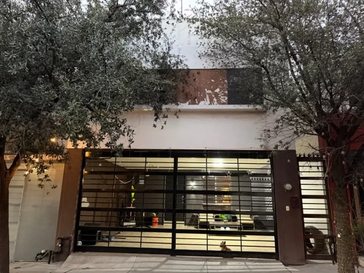 Casa en venta en Cumbres San Agustin, Monterrey — foto 1 de 10