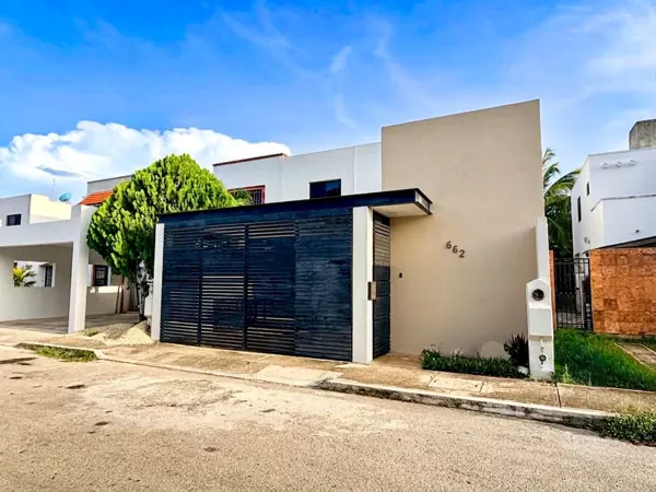 Casa en venta en Gran Santa Fe, Mérida — foto 3 de 34