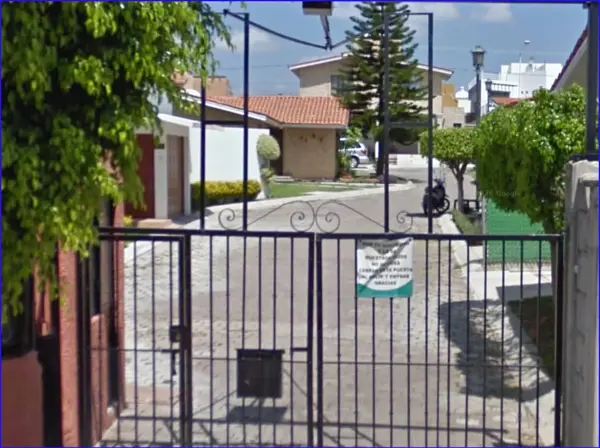 Casa en venta en Lomas del Pedregal, Irapuato — foto 2 de 14