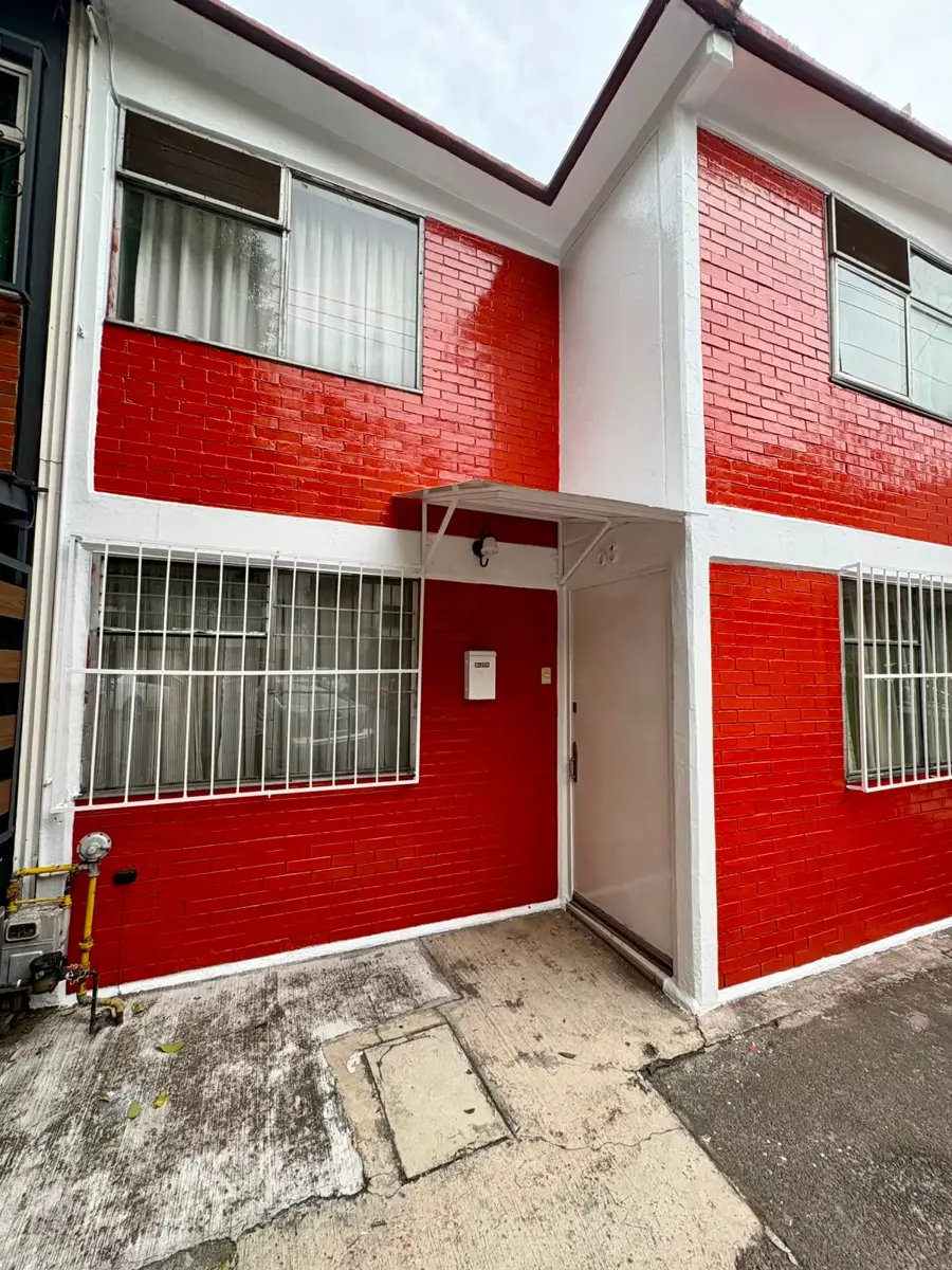 Casa en venta en Narciso Mendoza, Tlalpan — foto 1 de 14