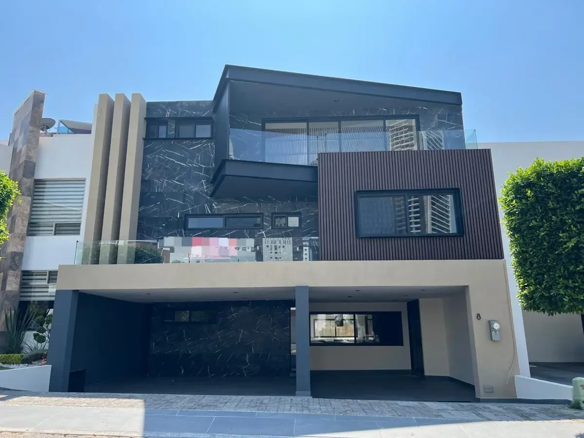 Casa en venta en Lomas de Angelópolis, San Andrés Cholula — foto 1 de 16