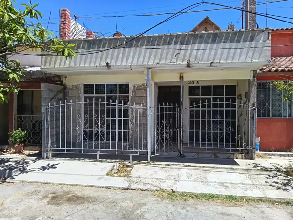 Casa en venta en Residencial del Norte, Torreón — foto 1 de 13