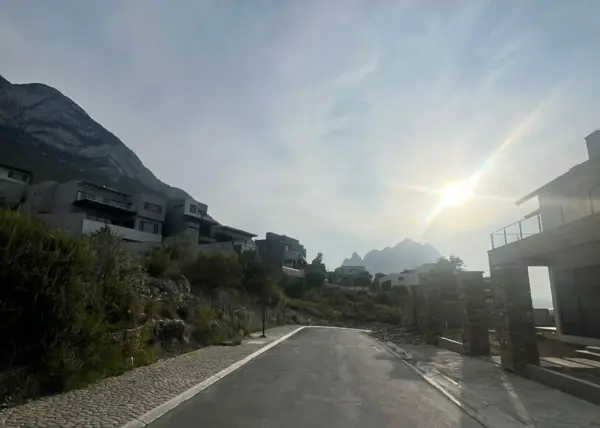 Terreno en venta en Vía Cordillera, Santa Catarina — foto 2 de 10