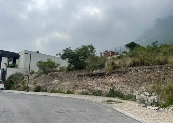 Terreno en venta en Vía Cordillera, Santa Catarina — foto 3 de 10