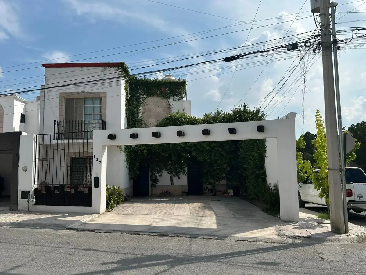 Casa en renta en Quinta Manantiales, Ramos Arizpe — foto 1 de 19