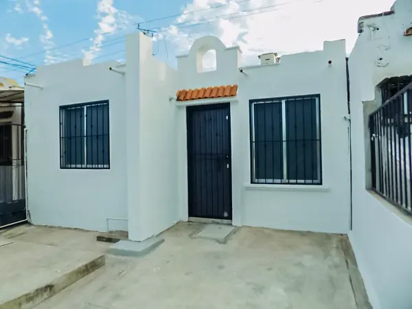 Casa de 2 Recámaras, con vista al Parque Lineal — foto 1 de 20