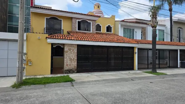 Casa en renta en Lomas Del Seminario, Zapopan — foto 3 de 40