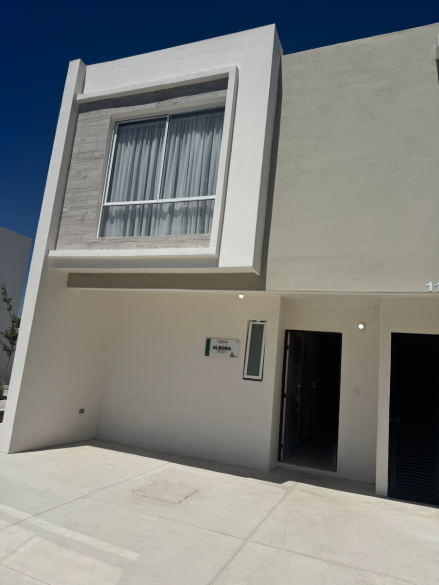 Casa en venta en Ramos Arizpe Centro, Ramos Arizpe — foto 1 de 25