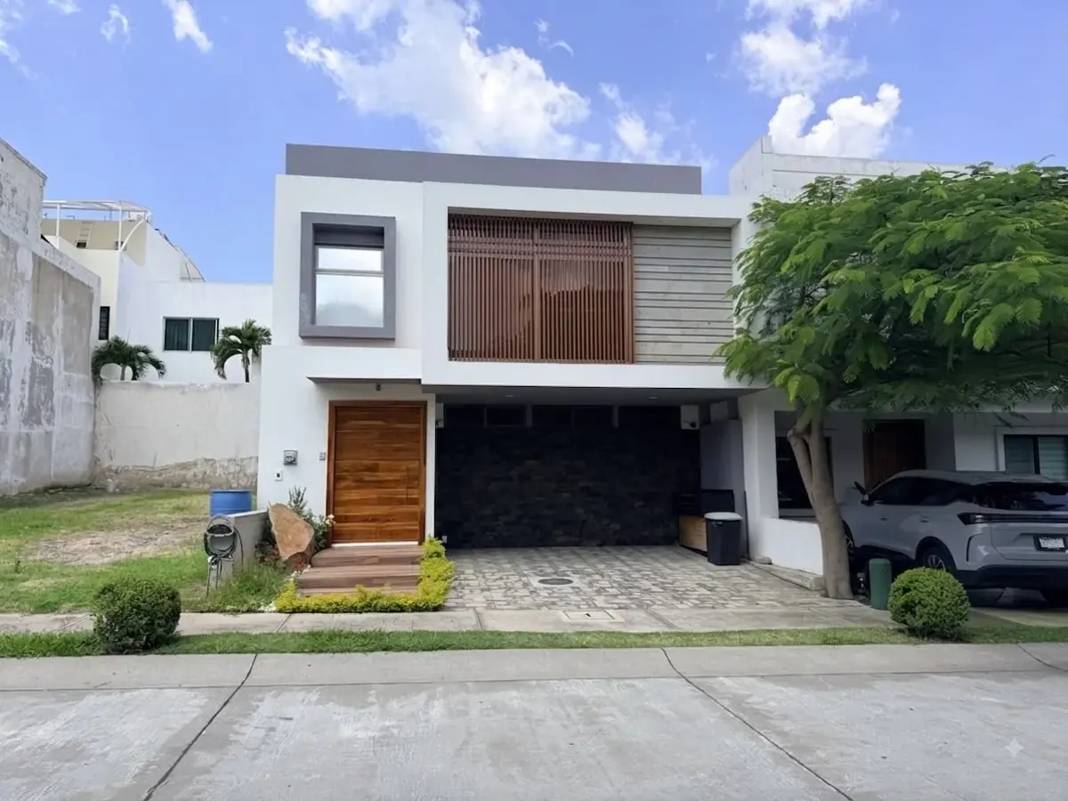 Casa en renta en La Cima, Zapopan — foto 1 de 17