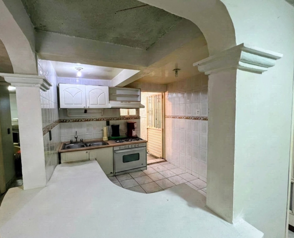 Casa en venta en Infonavit Pedregoso, San Juan del Río — foto 3 de 13