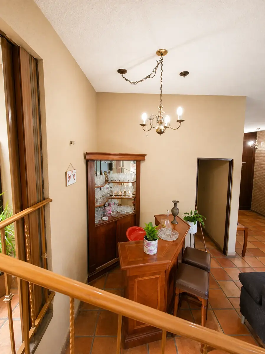 Casa en Venta en Valle de San Ángel Sect Jardines, San Pedro Garza García, Nuevo León