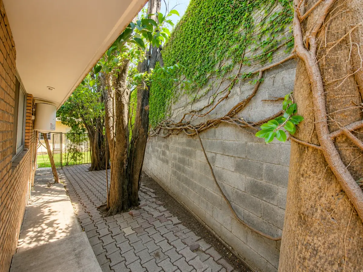 Casa en Venta en Valle de San Ángel Sect Jardines, San Pedro Garza García, Nuevo León