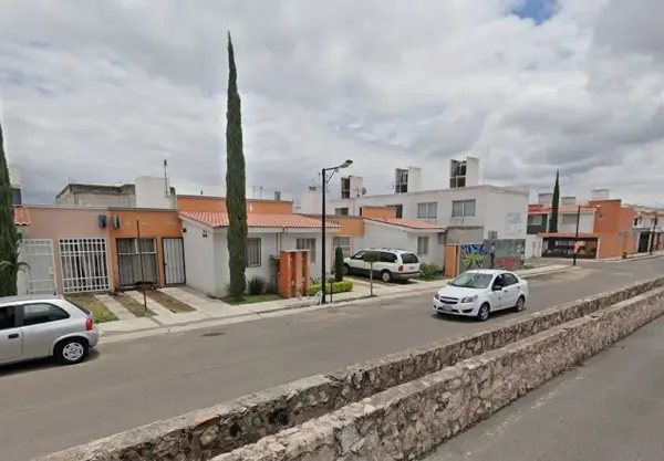 Casa en venta en Parque Santiago, Querétaro — foto 3 de 8