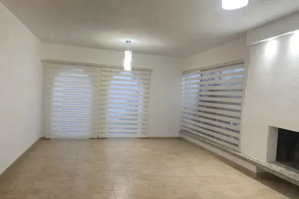 Casa en venta en Navarro, Torreón — foto 2 de 11