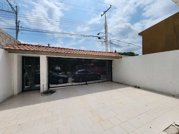 Casa en renta en Tejeda, Corregidora — foto 2 de 29