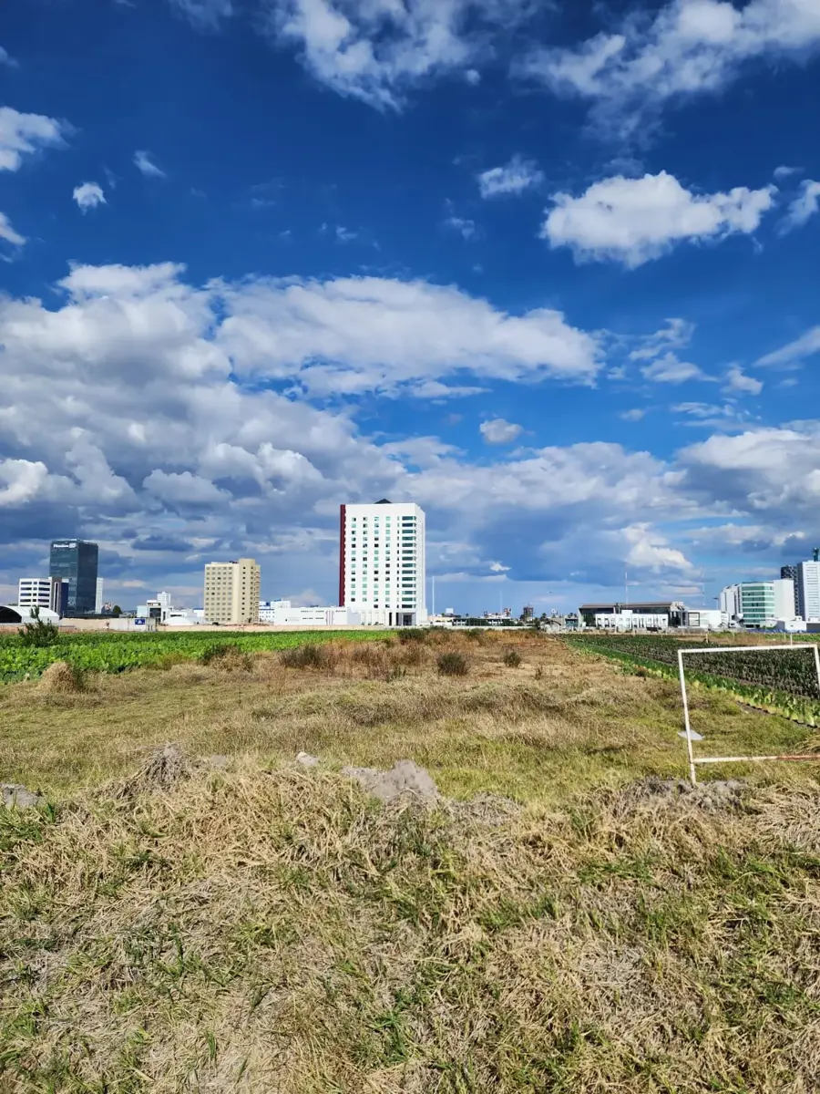 Terreno en venta en San Bernardino Tlaxcalancingo, San Andrés Cholula — foto 1 de 7