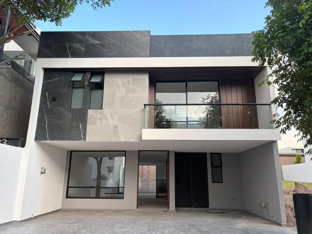 Casa en venta en Lomas de Angelópolis, Ocoyucan — foto 1 de 14