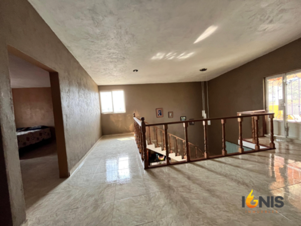 Casa en venta en CERESO Lic. David Franco Rodríguez (Mil Cumbres), Charo — foto 3 de 11