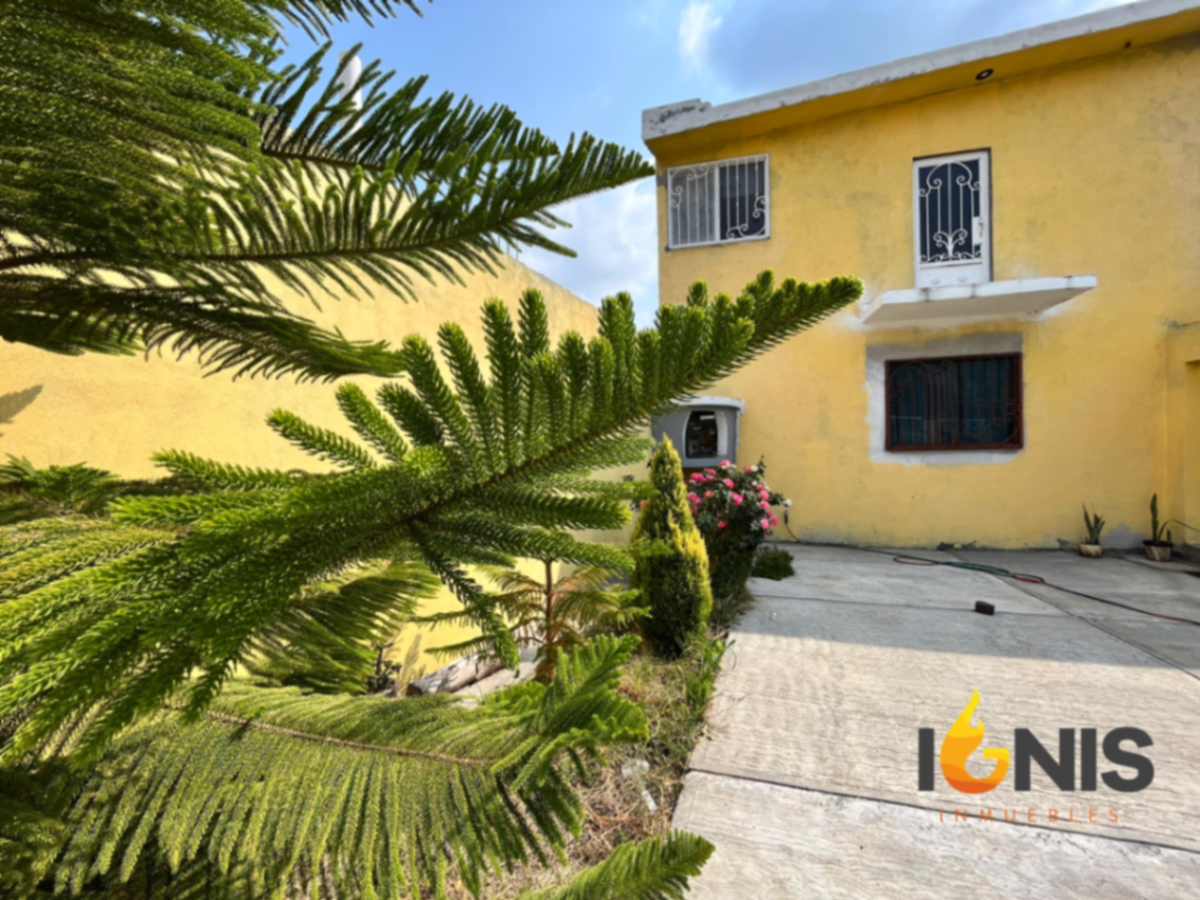 Casa en venta en CERESO Lic. David Franco Rodríguez (Mil Cumbres), Charo — foto 1 de 11
