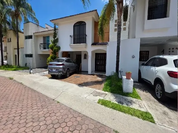 Casa en renta en Virreyes Residencial, Zapopan — foto 3 de 38