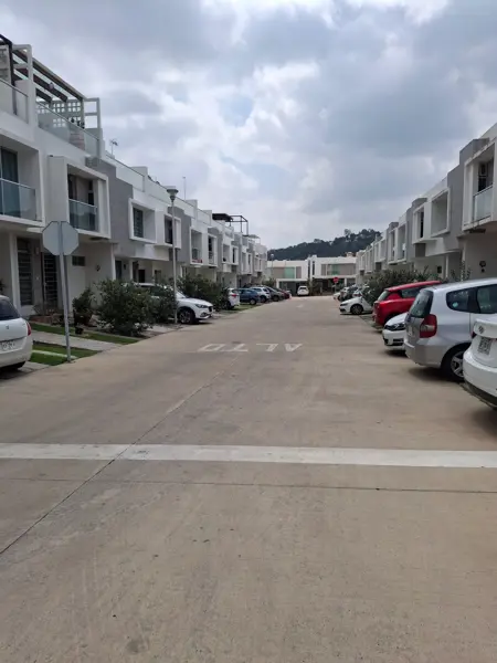 Casa en renta en Natura Bosque Residencial, Zapopan — foto 2 de 12