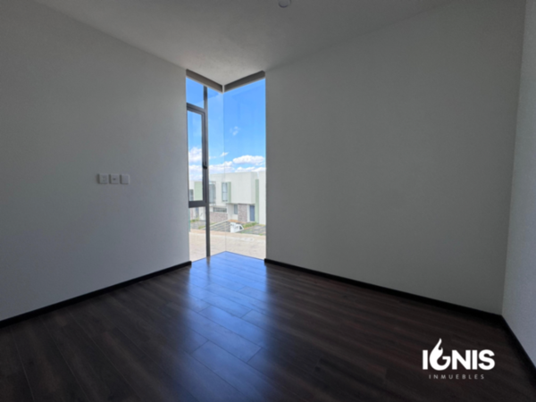 Casa en venta en Montaña Monarca I, Morelia — foto 3 de 8