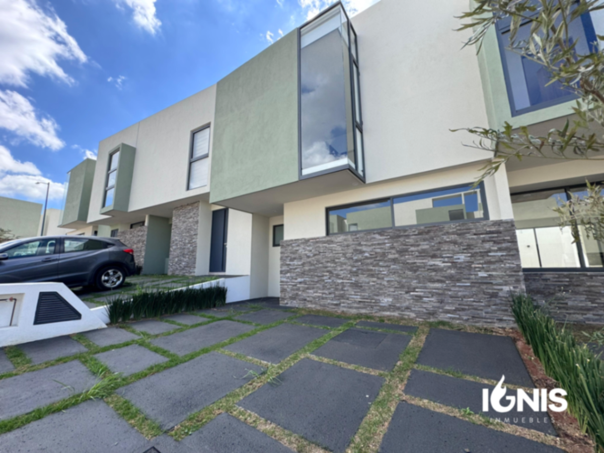 Casa en venta en Montaña Monarca I, Morelia — foto 1 de 8