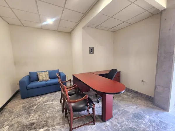 Oficina en renta en San Pedro Garza García Centro, San Pedro Garza García — foto 3 de 4