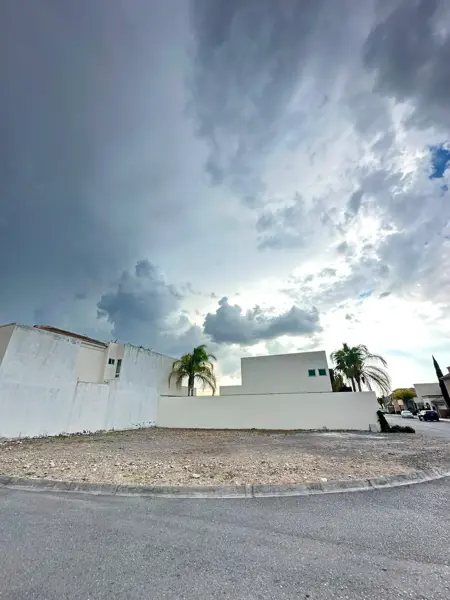 Terreno en venta en Santa Rosa Residencial, Saltillo — foto 2 de 5