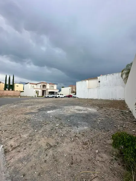 Terreno en venta en Santa Rosa Residencial, Saltillo — foto 3 de 5