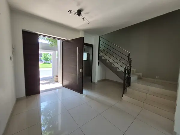 Casa en renta en Las Misiones, Saltillo — foto 2 de 34